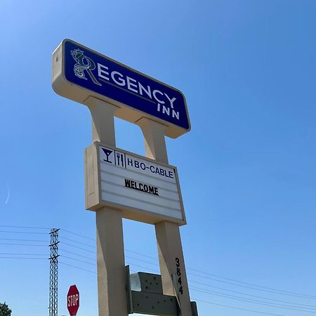 Regency Inn Fresno Luaran gambar